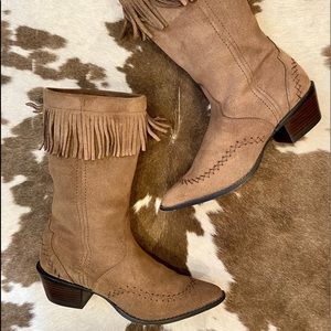 Budge Suede Fringe Western Cowgirl Boots 7 1/2 M